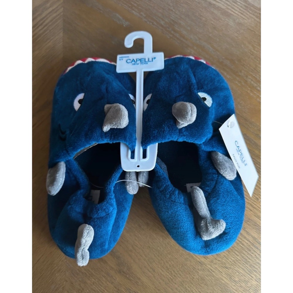 Capelli New York Boys Shark Slippers Blue Medium 3/4 NWT